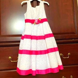 Girls size 6 Sweet Heart Rose Dress